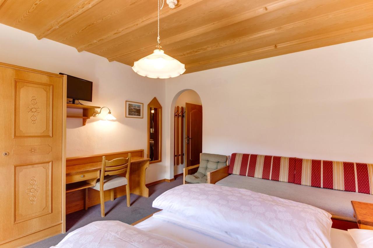 Smy Koflerhof Wellness & Spa Dolomiti 拉松迪索帕拉 客房 照片