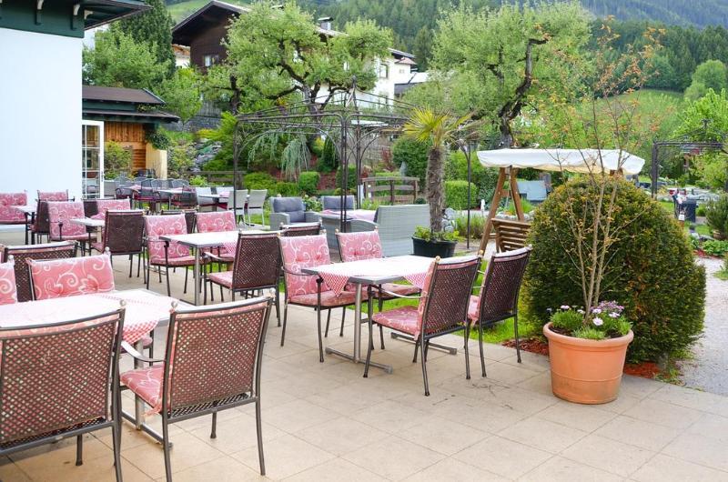 Smy Koflerhof Wellness & Spa Dolomiti 拉松迪索帕拉 外观 照片